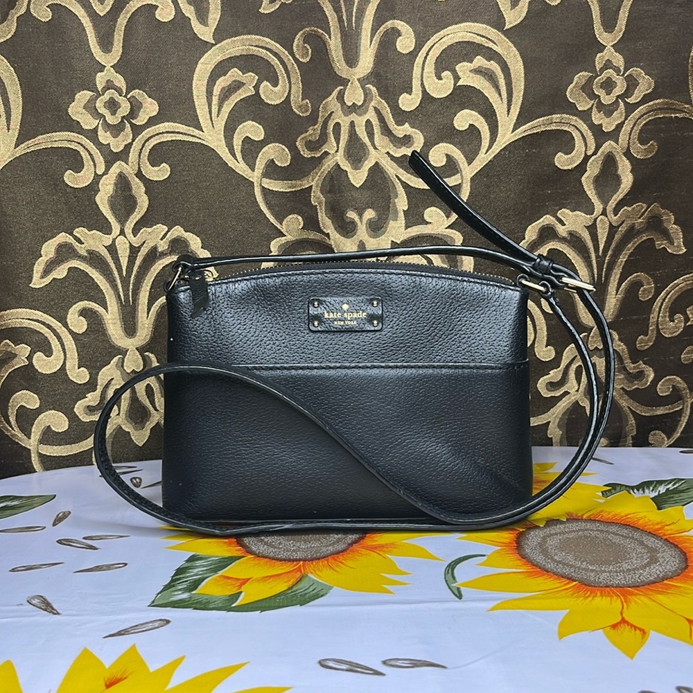 Kate Spade Small Black Leather Satchel Bag J183